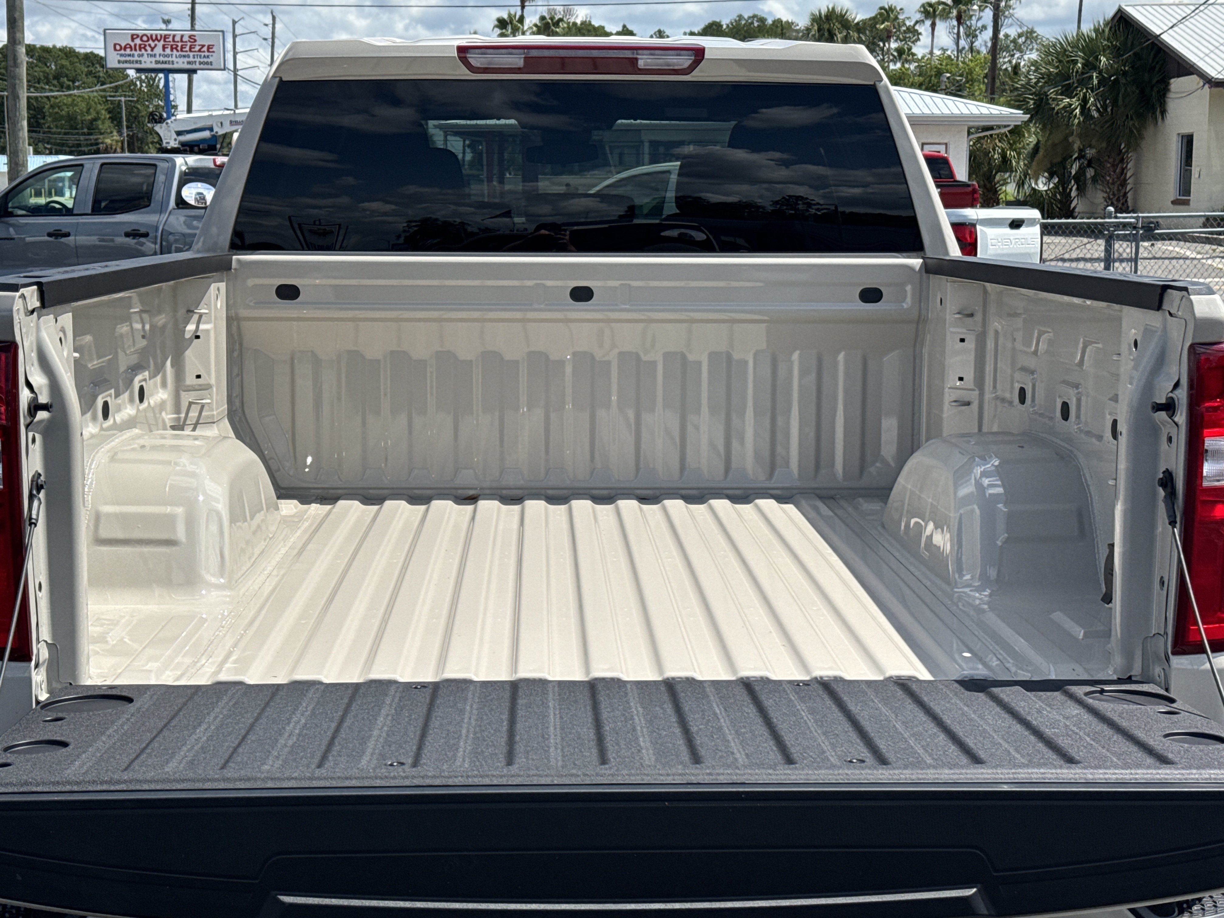 New 2026 Chevrolet Silverado 1500 RST AWD/4WD image 12