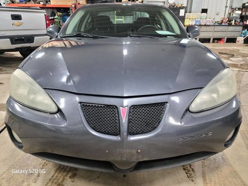 Used 2008 Pontiac Grand Prix image 3