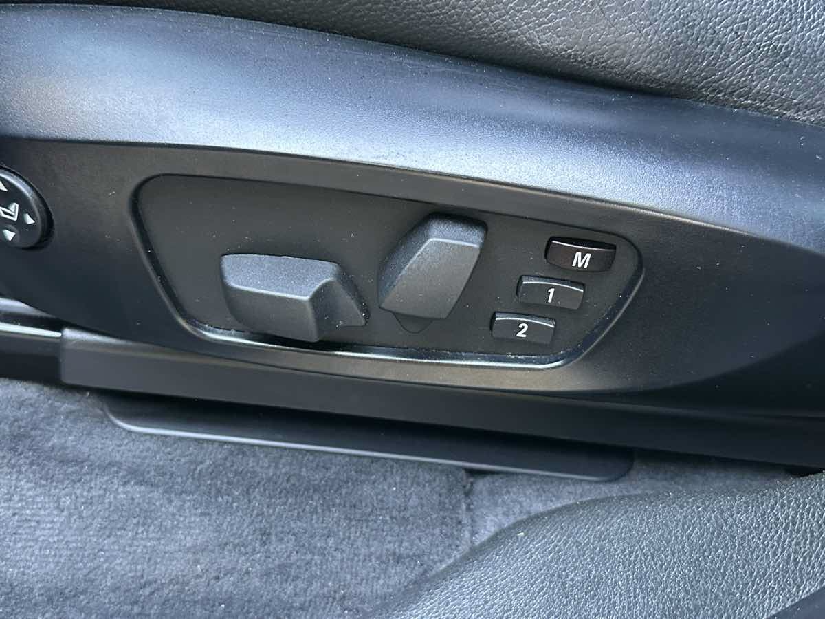 Used 2013 BMW X3 xDrive28i AWD/4WD image 22