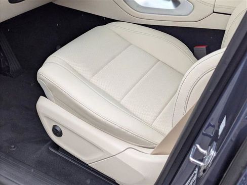 New 2026 Mercedes-Benz GLE 450 4MATIC image 4