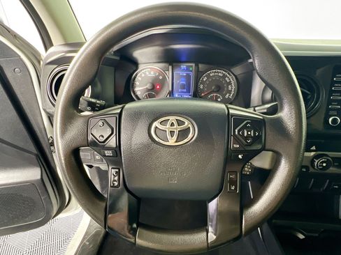 Used 2020 Toyota Tacoma SR image 16