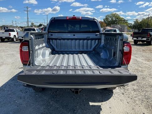 New 2026 GMC Canyon Elevation w/ Convenience Package image 15