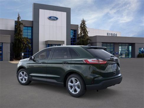 New 2024 Ford Edge SE image 4