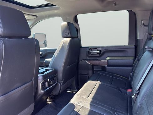 Used 2022 GMC Sierra 3500 Denali AWD/4WD image 18