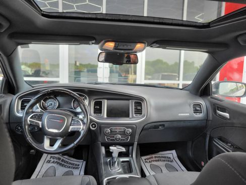 Used 2015 Dodge Charger R/T w/ Wheels & Tunes Group RWD image 8
