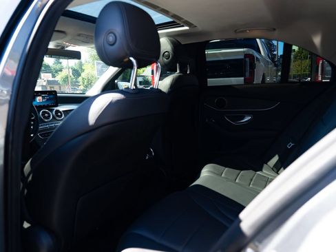 Used 2019 Mercedes-Benz C 300 Sedan image 20
