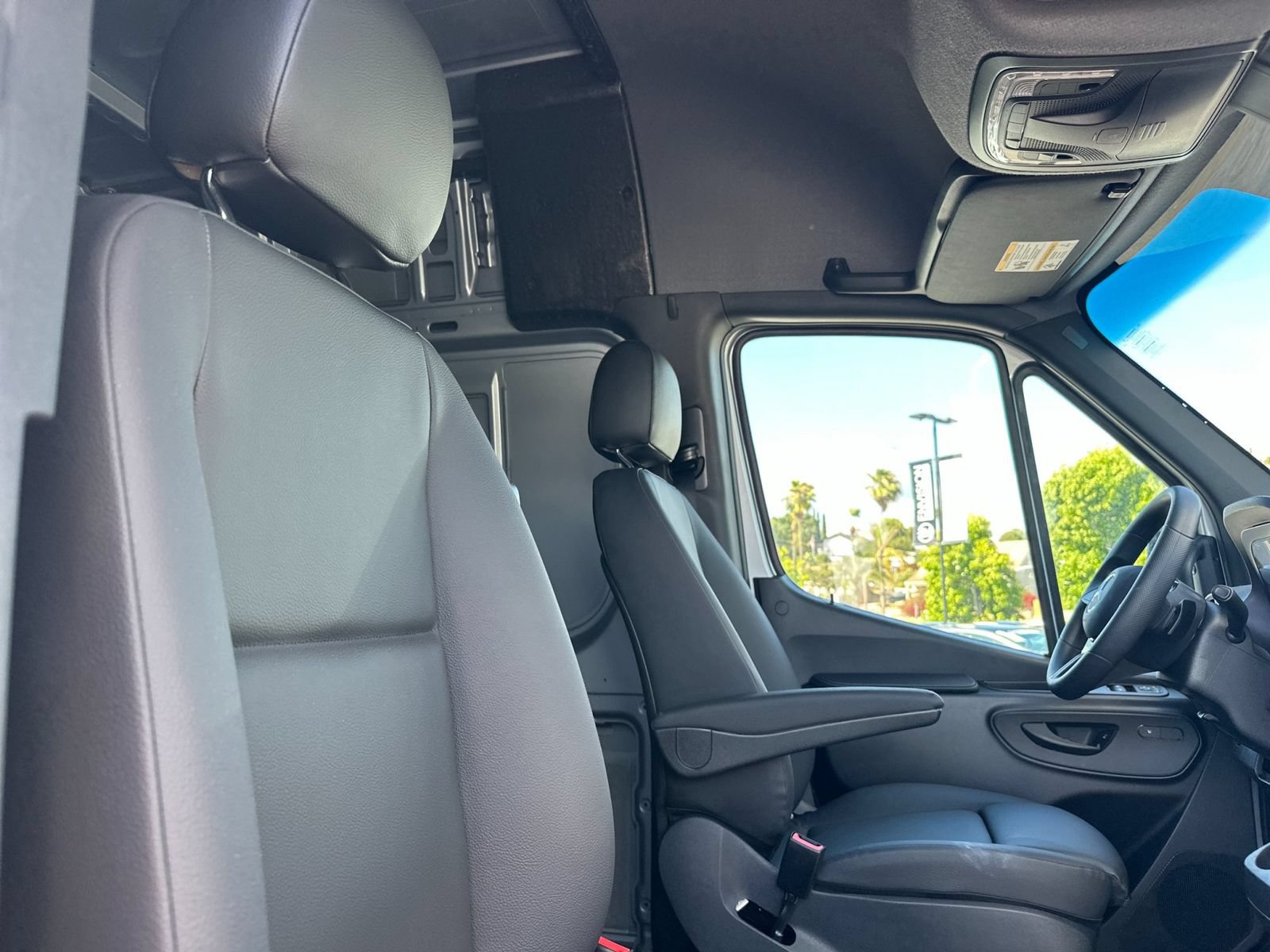 New 2026 Mercedes-Benz Sprinter 2500 image 18