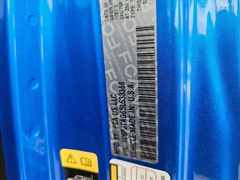 New 2025 Jeep Gladiator Sport image 16