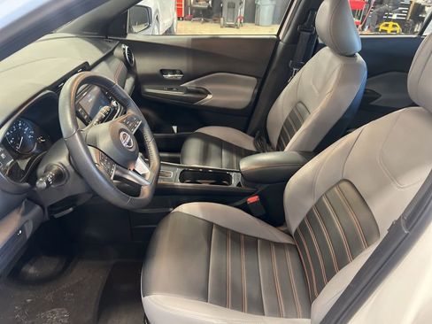 Certified 2024 Nissan Kicks SR w/ SR Premium Package image 4