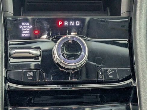 Used 2023 Jeep Grand Cherokee 4WD 4xe image 25