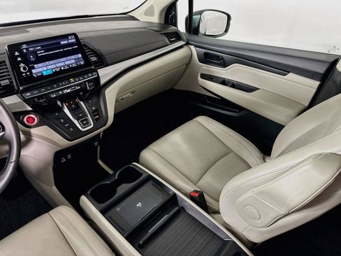 Certified 2025 Honda Odyssey EX-L image 25
