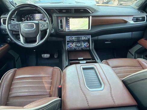 Used 2024 GMC Yukon Denali Ultimate AWD/4WD image 24