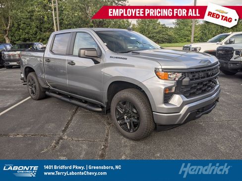 New 2026 Chevrolet Silverado 1500 Custom w/ Turbomax Blackout Package image 1