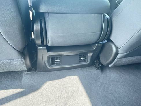 Certified 2022 Chevrolet Silverado 1500 Custom w/ Safety Confidence Package AWD/4WD image 19