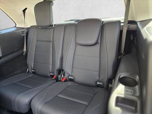 Certified 2026 Mercedes-Benz GLS 450 4MATIC image 16