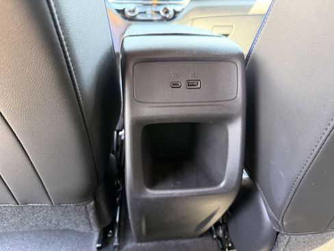 Used 2025 Buick Envista Sport Touring image 28