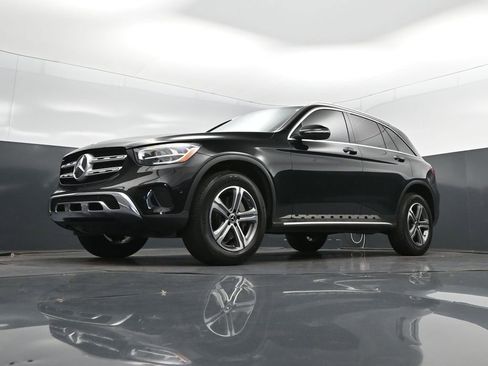 Used 2021 Mercedes-Benz GLC 300 image 38
