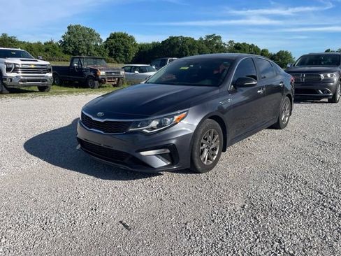 Used 2019 Kia Optima LX FWD image 2