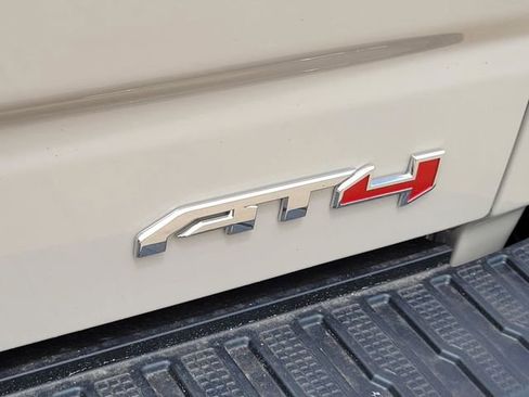 New 2026 GMC Sierra 1500 AT4 w/ AT4 Premium Package AWD/4WD image 9