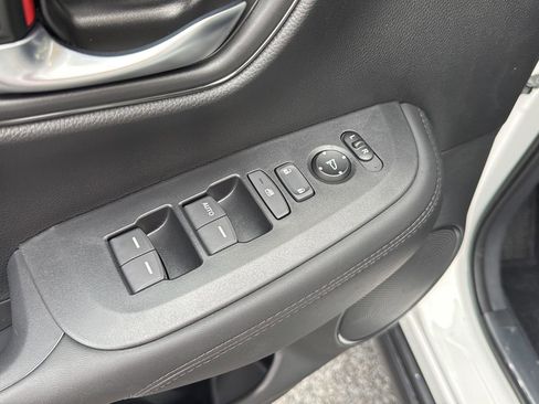 New 2026 Honda HR-V LX image 27