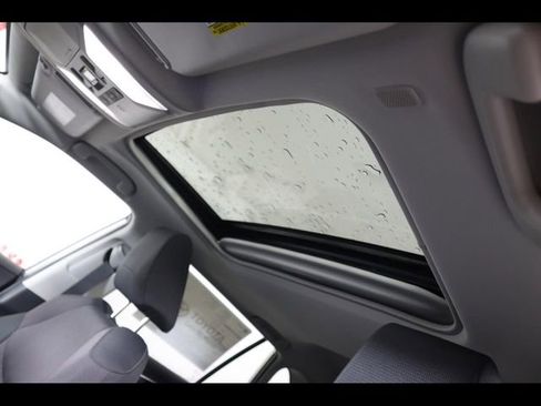 Used 2025 Toyota RAV4 XLE w/ Convenience Package image 32