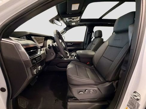 New 2026 GMC Yukon XL Denali w/ Sun & Power Step Package image 20