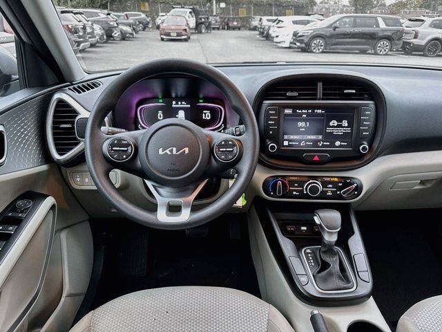 Certified 2023 Kia Soul LX FWD image 20