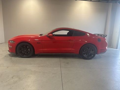 Used 2019 Ford Mustang GT w/ Black Accent Package image 10