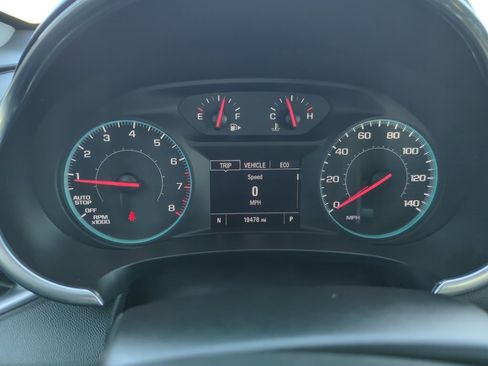 Used 2021 Chevrolet Malibu LT w/ Leather Package image 18