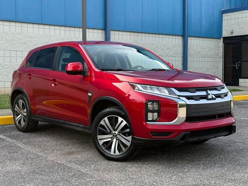 Used 2020 Mitsubishi Outlander Sport SE image 3