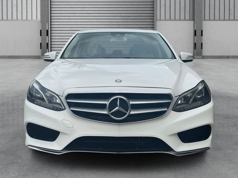 Used 2016 Mercedes-Benz E 350 4MATIC Sedan image 9