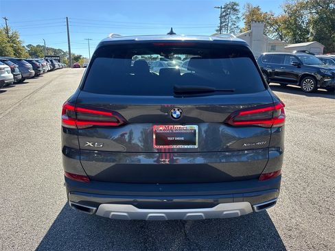 Used 2020 BMW X5 xDrive40i w/ Premium Package image 6