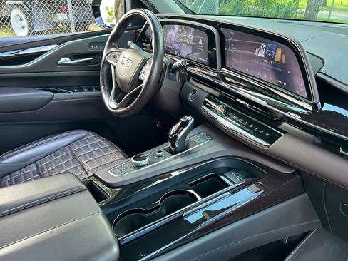 Used 2023 Cadillac Escalade Sport Platinum w/ LPO, ONYX Package AWD/4WD image 49