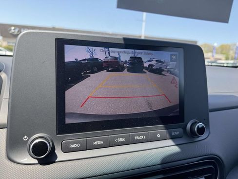 Used 2023 Hyundai Kona SEL AWD/4WD image 24