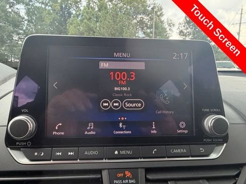 Used 2022 Nissan Altima 2.5 SV FWD image 10