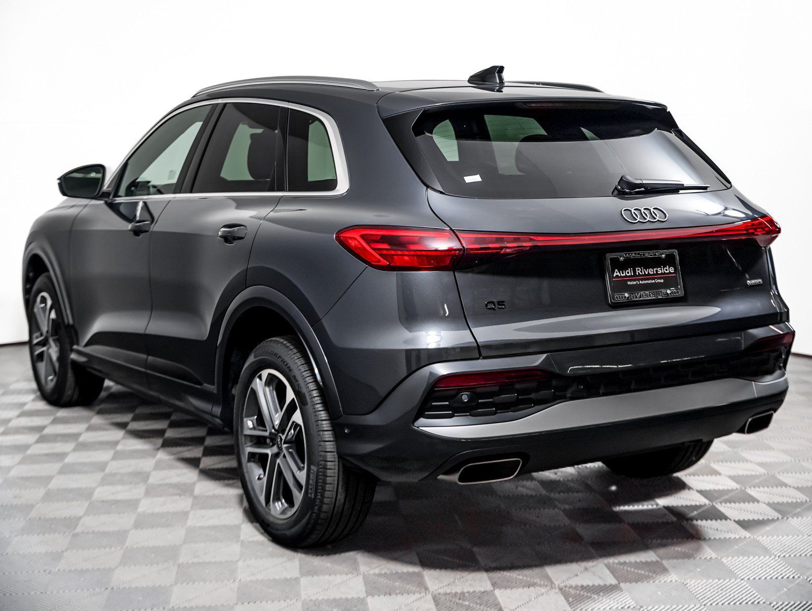 New 2026 Audi Q5 Premium AWD/4WD image 2
