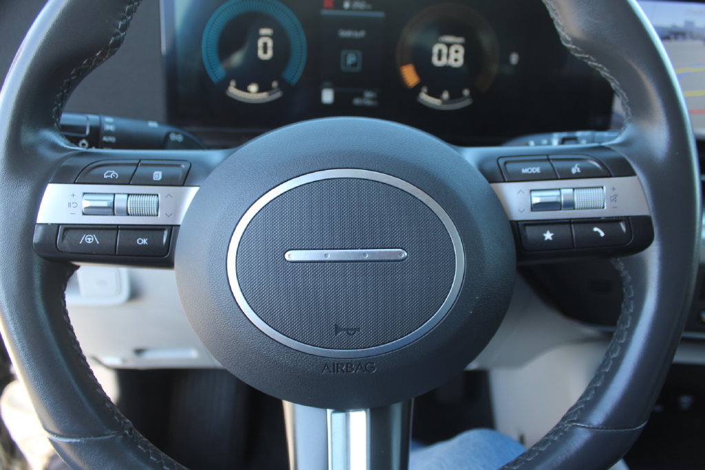 Used 2025 Hyundai Kona SEL AWD/4WD image 26