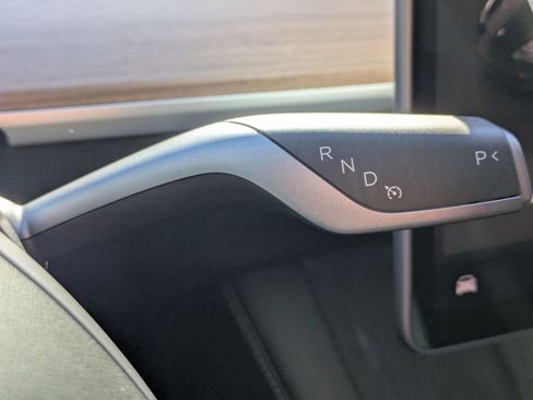 Used 2024 Tesla Model Y Long Range image 20