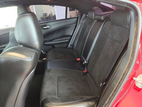 Used 2023 Dodge Charger Scat Pack w/ Dynamics Package RWD image 28