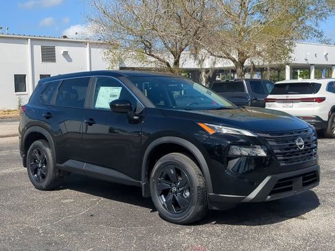 New 2026 Nissan Rogue SV FWD image 2