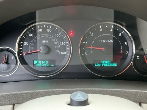 Used 2006 Jeep Grand Cherokee Overland w/ Skid Plate Group image 16