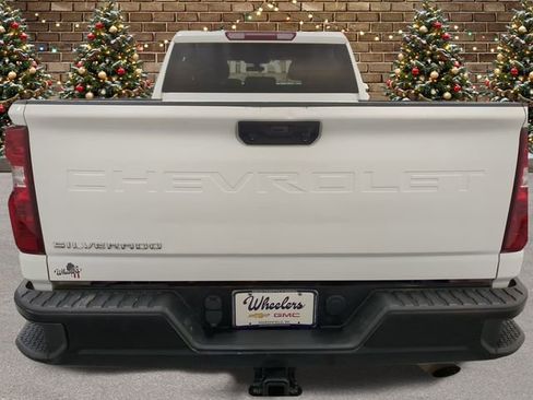 Used 2022 Chevrolet Silverado 2500 W/T w/ WT Convenience Package image 4