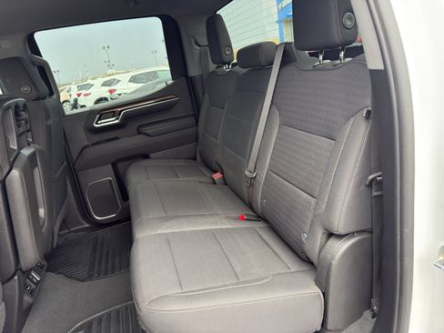 Used 2023 Chevrolet Silverado 1500 LT AWD/4WD image 20