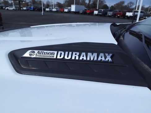 New 2025 Chevrolet Silverado 2500 Custom w/ Custom Value Package image 8