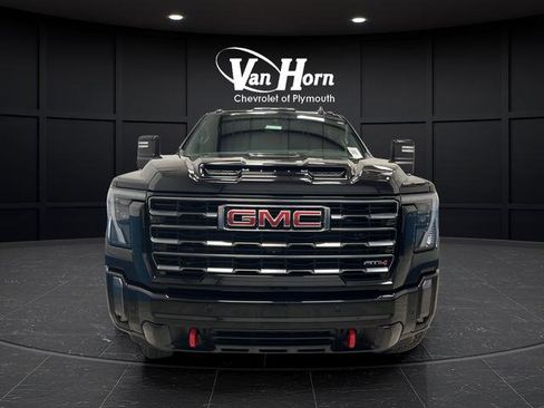 Used 2024 GMC Sierra 3500 AT4 w/ AT4 Premium Plus Package AWD/4WD image 2