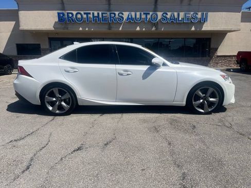 Used 2015 Lexus IS 350 w/ Navigation System Package RWD image 7