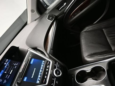 Used 2020 Acura MDX SH-AWD image 22