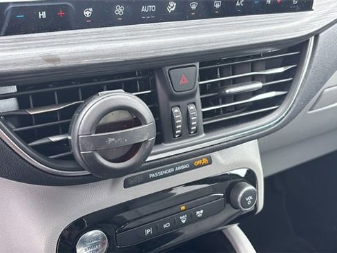 Used 2024 Ford Escape Platinum w/ Premium Technology Package image 19