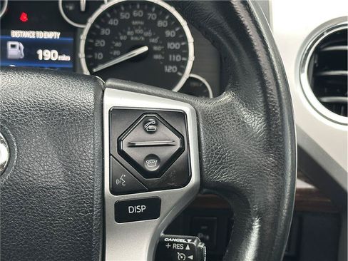 Used 2017 Toyota Tundra Limited w/ Limited Premium Package AWD/4WD image 23