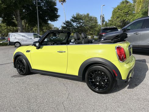 Used 2024 MINI Cooper Convertible FWD image 6